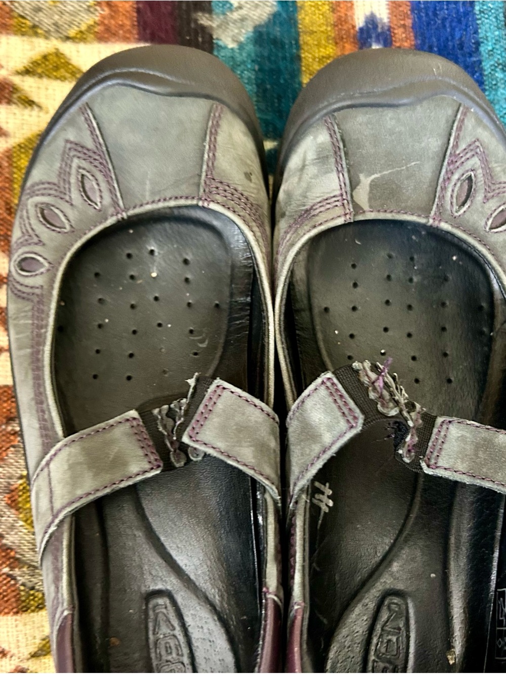 Keen Mary Jane Leather Slip-On in Gray Green Size 6.5-7 - Picture 7 of 7